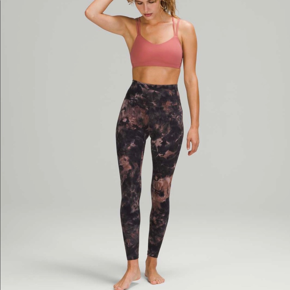 BNWT Diamond dye graphite pink align leggings 25”, size 4